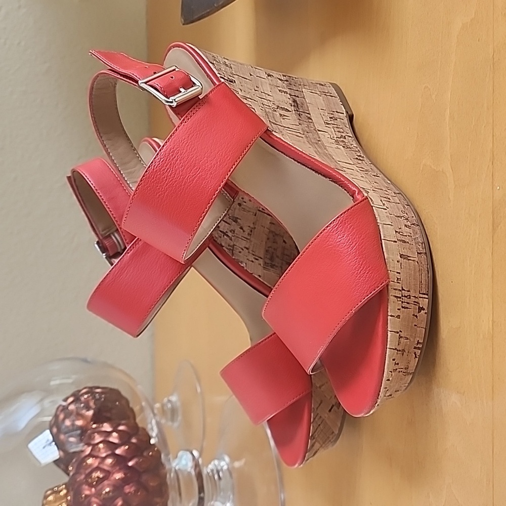 Franco Sarto Starry Red wedges size 7.5